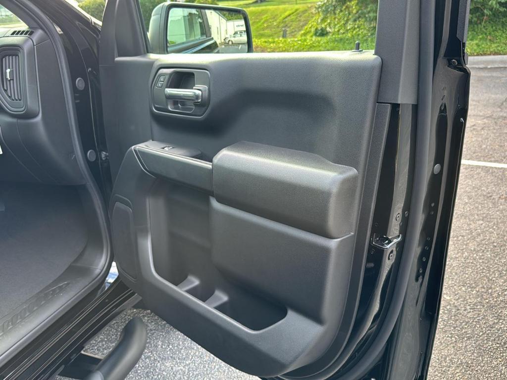 new 2025 Chevrolet Silverado 1500 car, priced at $48,130