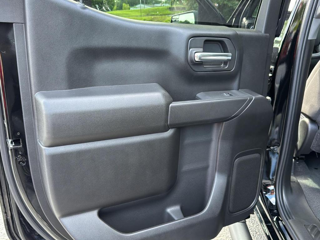 new 2025 Chevrolet Silverado 1500 car, priced at $48,130