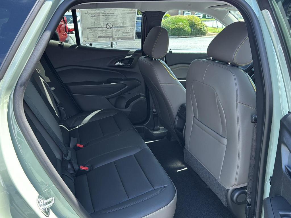 new 2025 Chevrolet Trax car, priced at $25,980