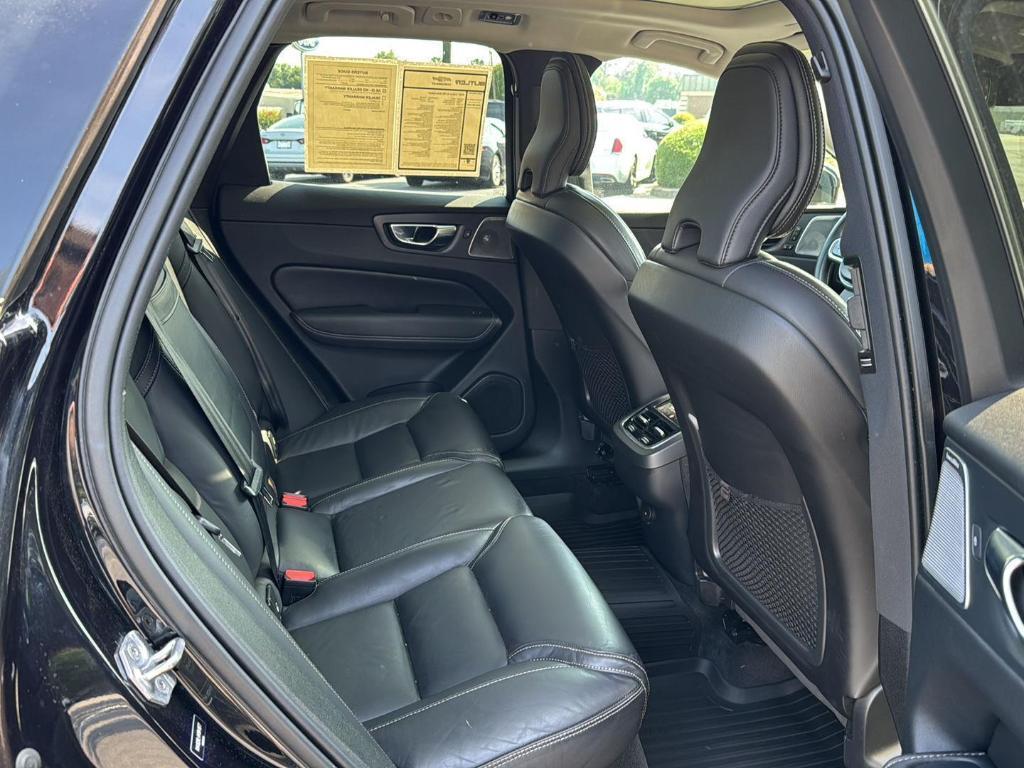 used 2021 Volvo XC60 car, priced at $28,777