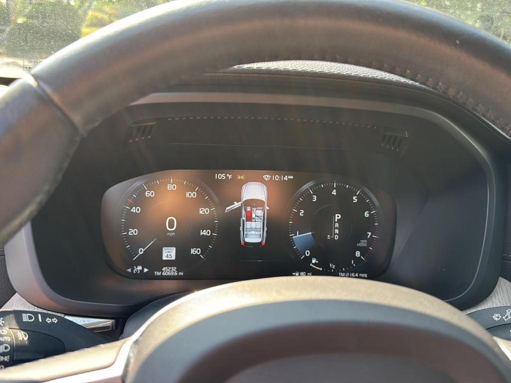 used 2021 Volvo XC60 car, priced at $28,777