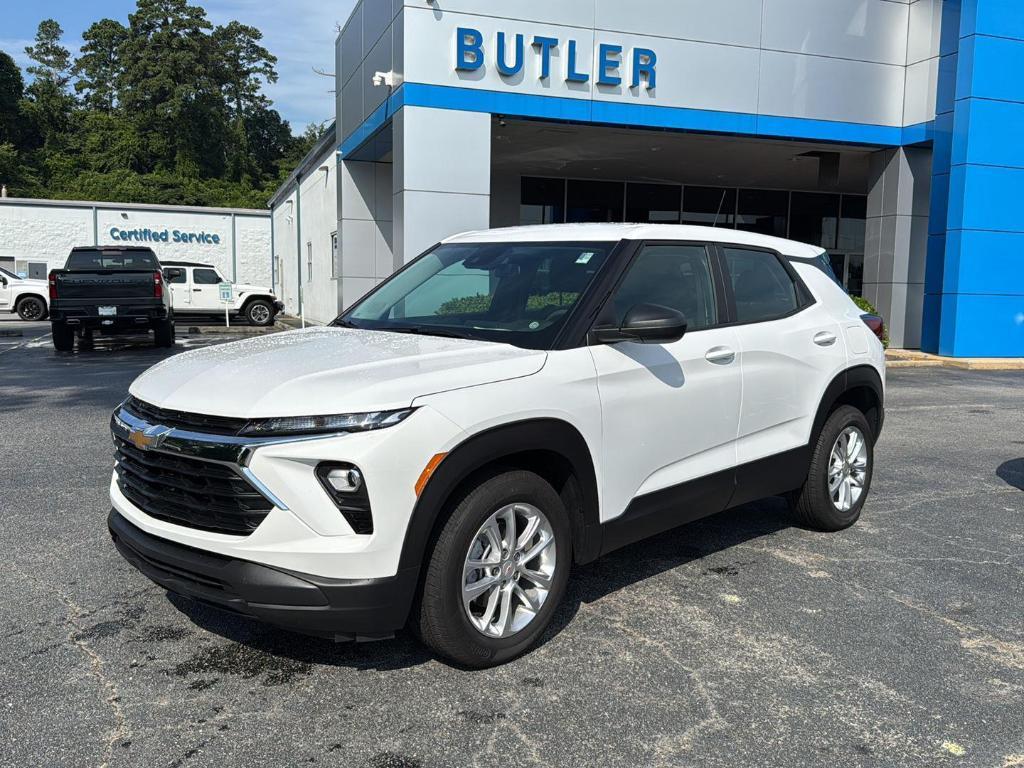 new 2025 Chevrolet TrailBlazer car, priced at $24,435