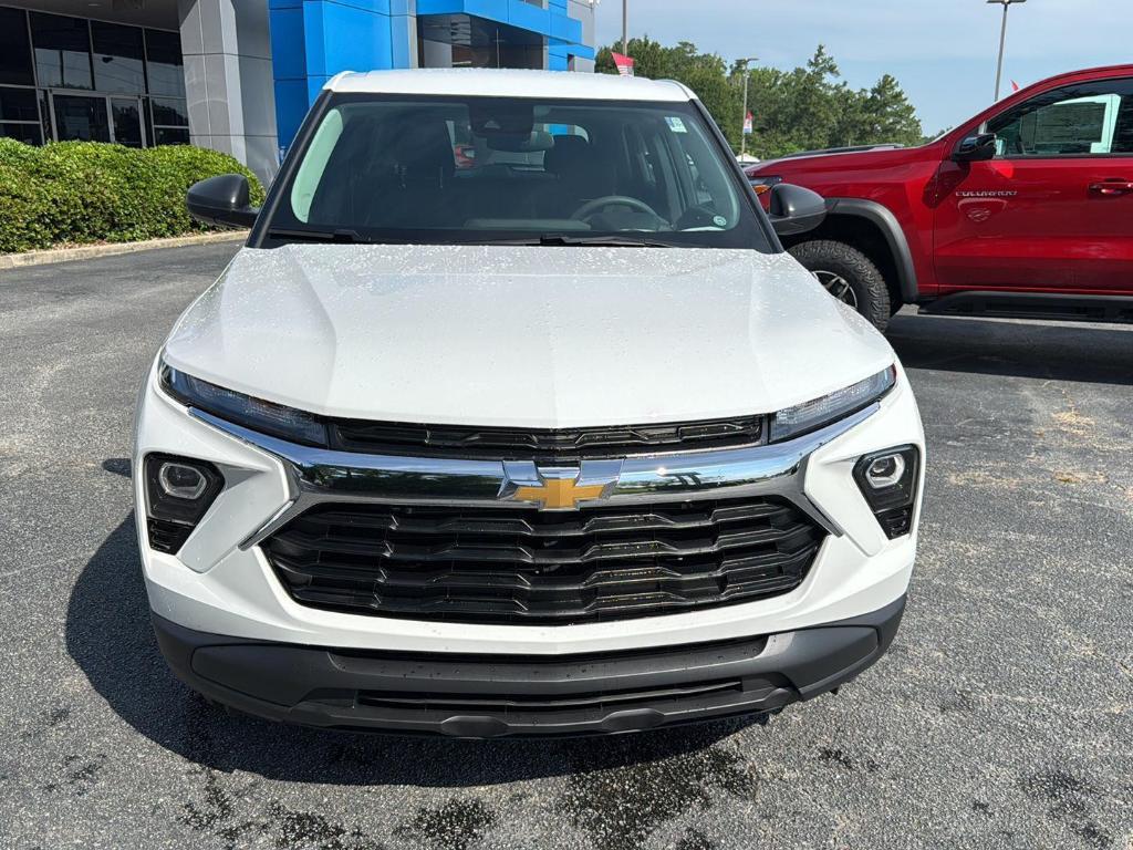 new 2025 Chevrolet TrailBlazer car, priced at $24,435