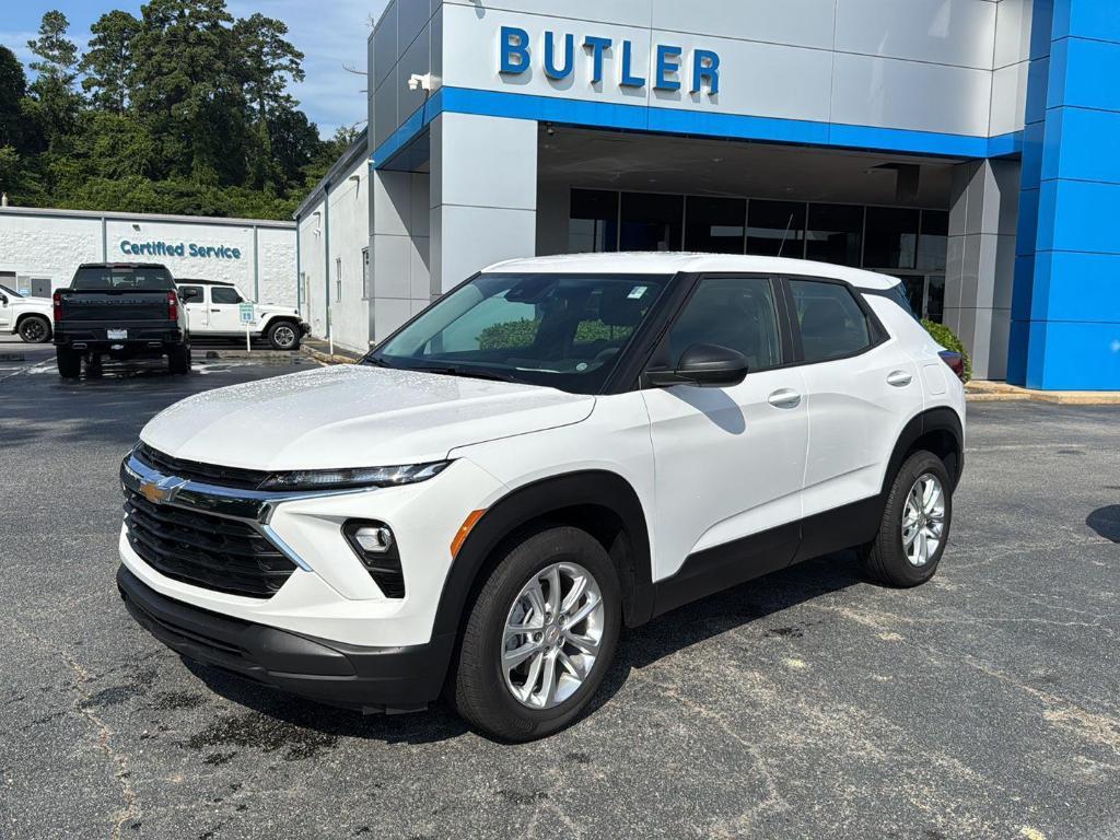 new 2025 Chevrolet TrailBlazer car, priced at $24,435