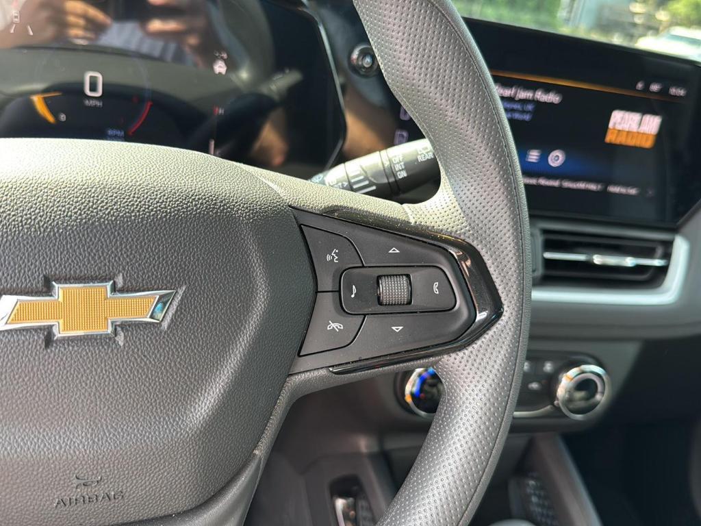 new 2025 Chevrolet TrailBlazer car, priced at $24,435