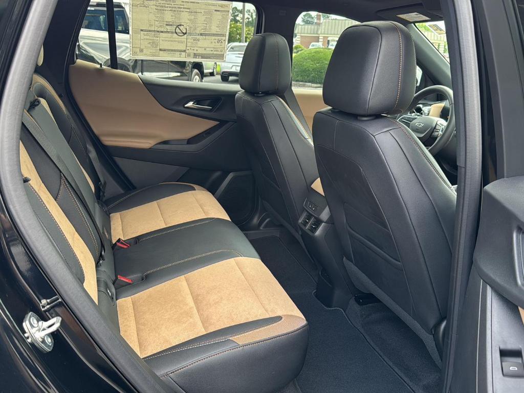 new 2025 Chevrolet Equinox car, priced at $39,875