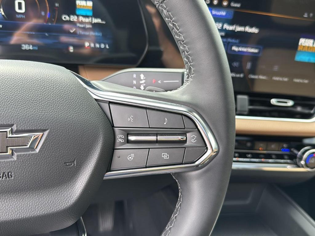 new 2025 Chevrolet Equinox car, priced at $39,875