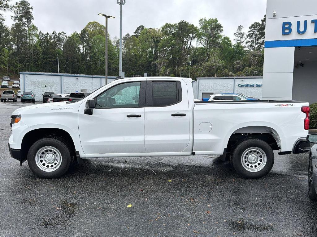new 2025 Chevrolet Silverado 1500 car, priced at $45,070