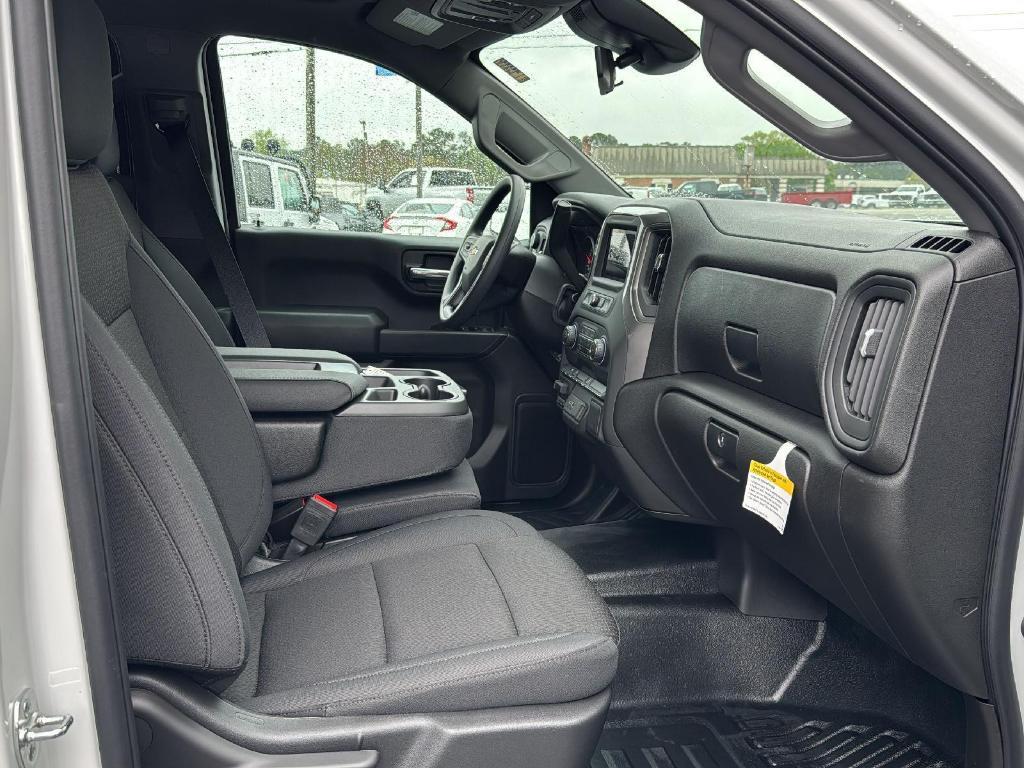 new 2025 Chevrolet Silverado 1500 car, priced at $45,070