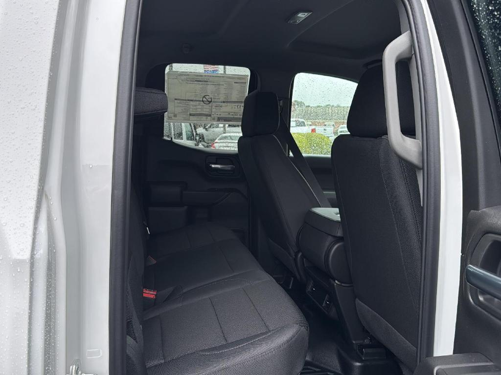 new 2025 Chevrolet Silverado 1500 car, priced at $45,070