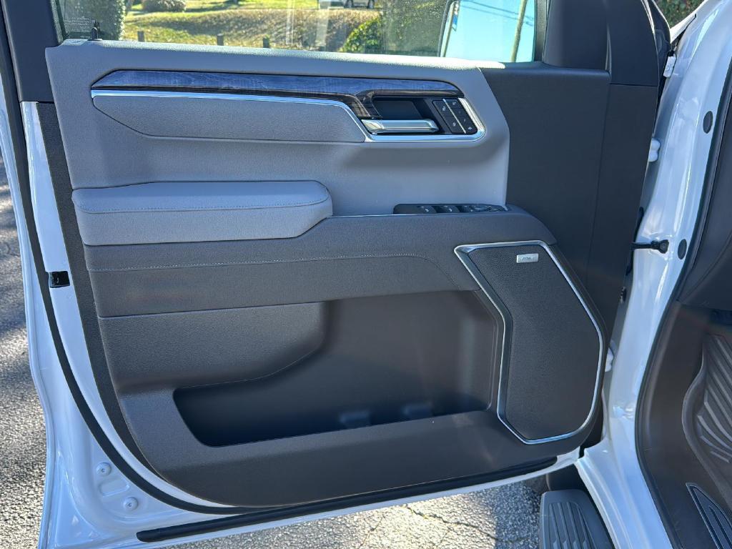 new 2025 Chevrolet Silverado 1500 car, priced at $63,710
