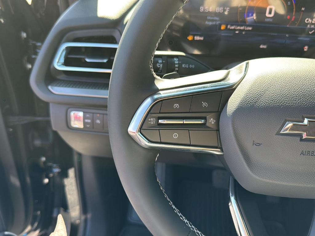 new 2026 Chevrolet Traverse car, priced at $45,495
