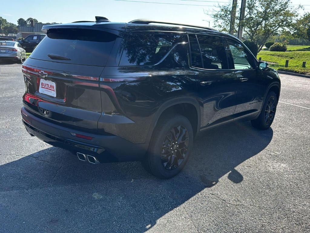 new 2026 Chevrolet Traverse car, priced at $45,495