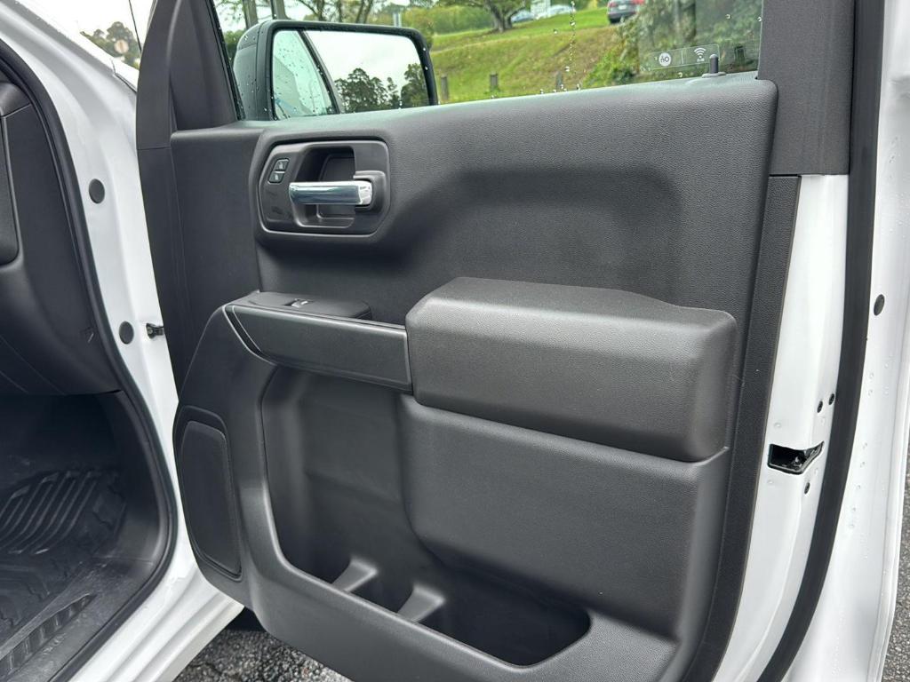 new 2025 Chevrolet Silverado 1500 car, priced at $44,070