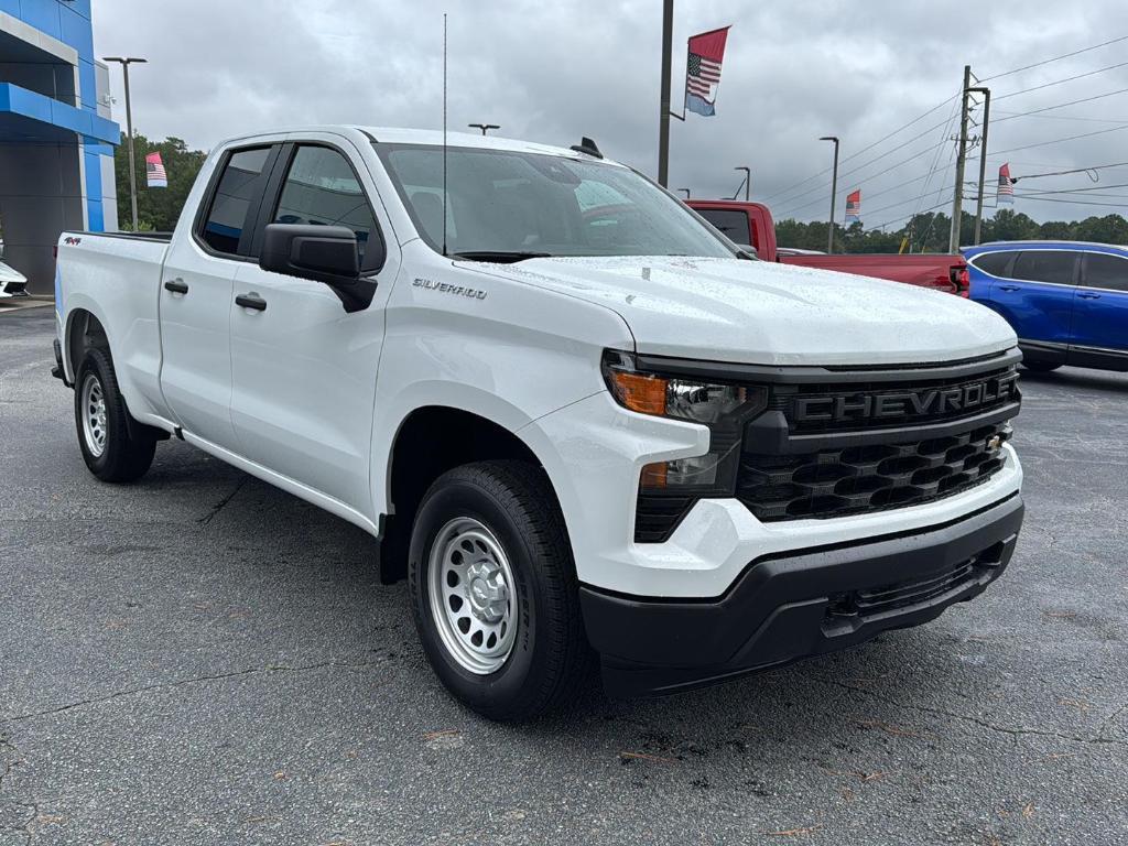new 2025 Chevrolet Silverado 1500 car, priced at $44,070