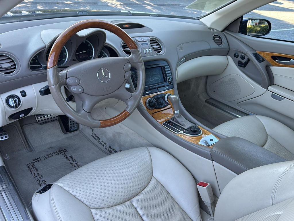 used 2007 Mercedes-Benz SL-Class car, priced at $15,995