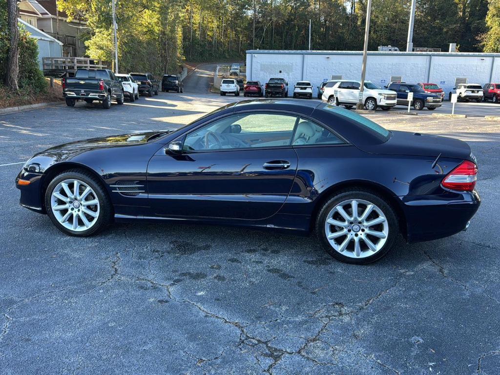 used 2007 Mercedes-Benz SL-Class car, priced at $15,995