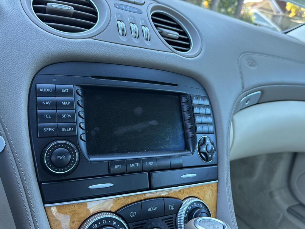 used 2007 Mercedes-Benz SL-Class car, priced at $15,995