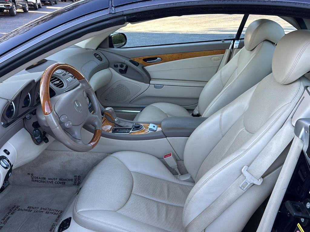 used 2007 Mercedes-Benz SL-Class car, priced at $15,995