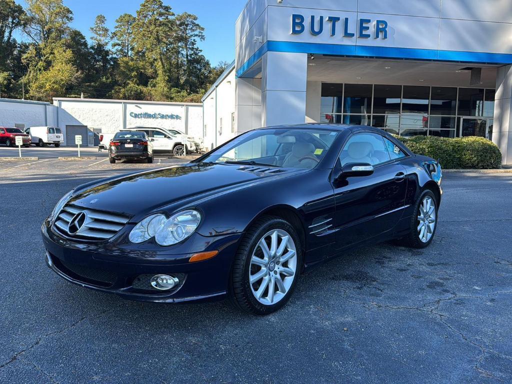 used 2007 Mercedes-Benz SL-Class car, priced at $15,995