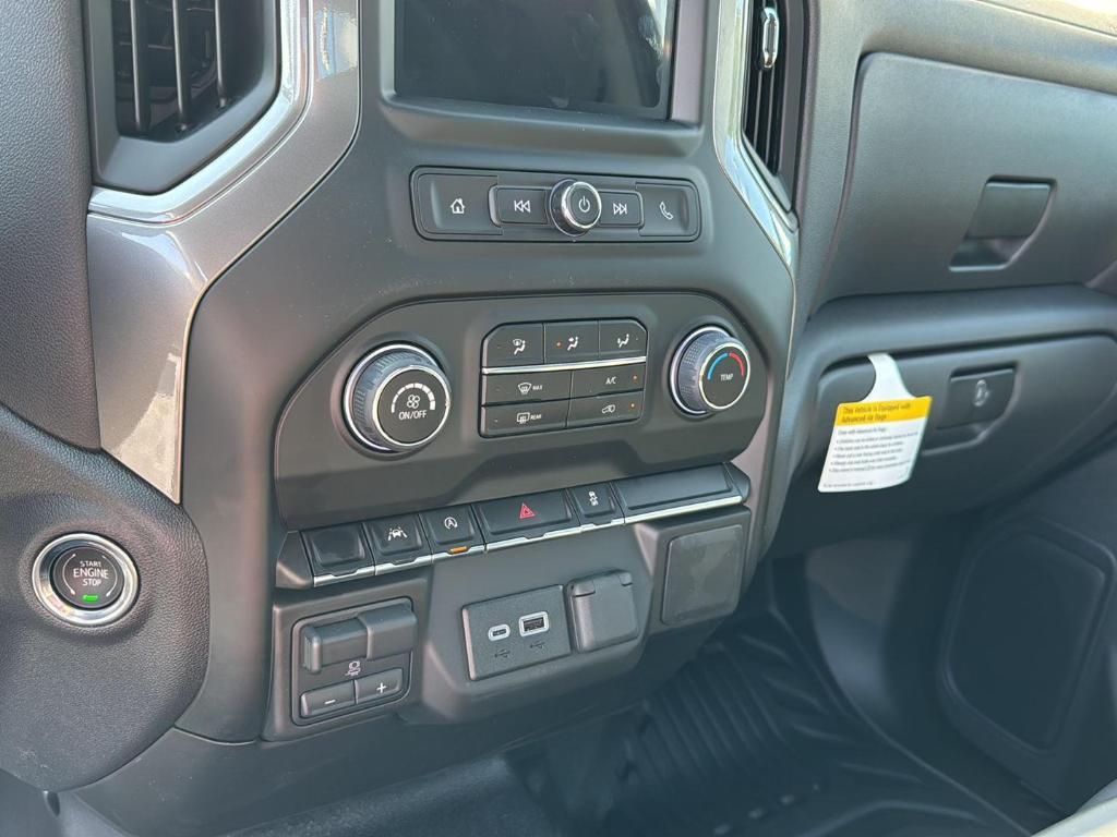 new 2025 Chevrolet Silverado 1500 car, priced at $43,330