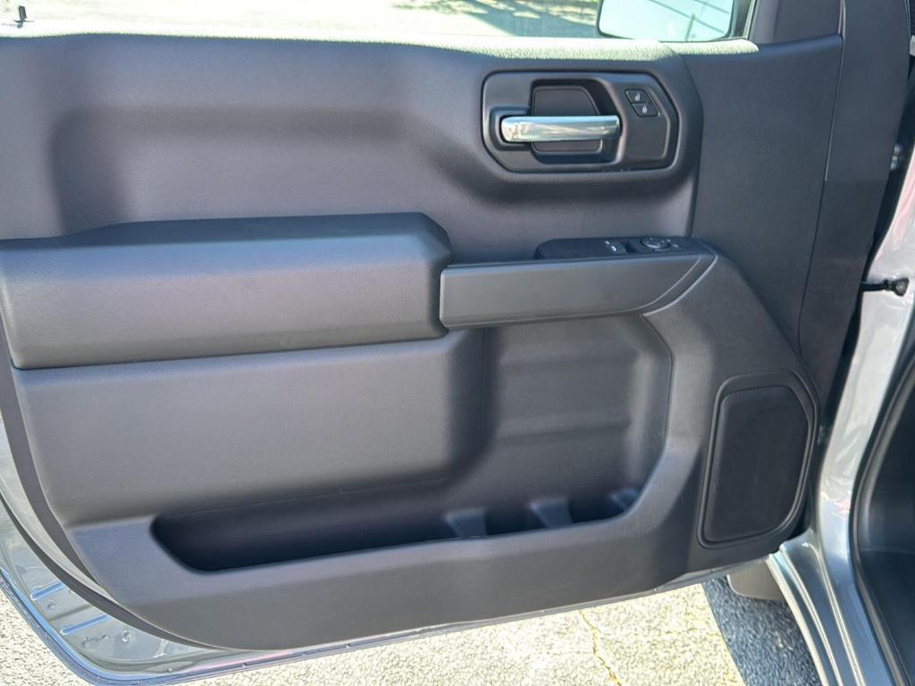 new 2025 Chevrolet Silverado 1500 car, priced at $43,330