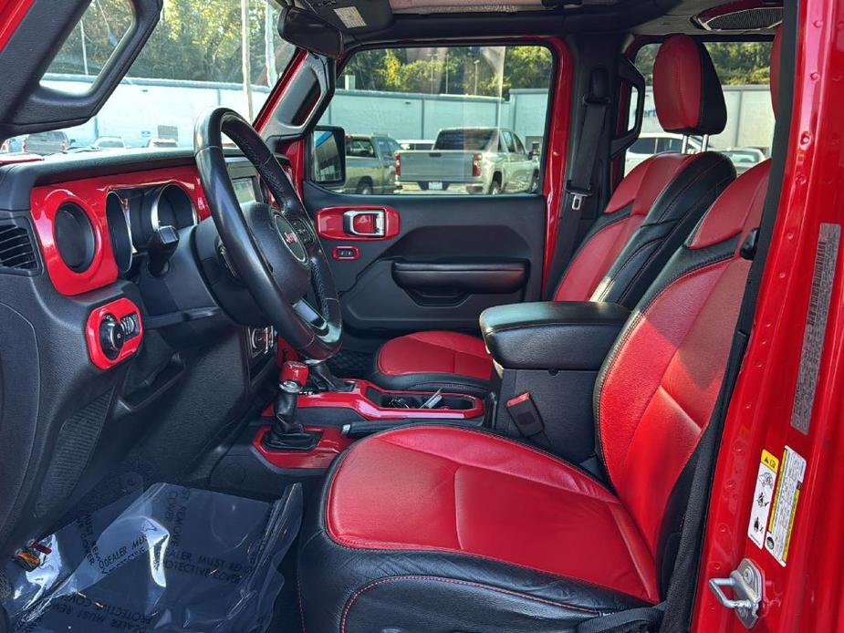 used 2019 Jeep Wrangler Unlimited car, priced at $23,998