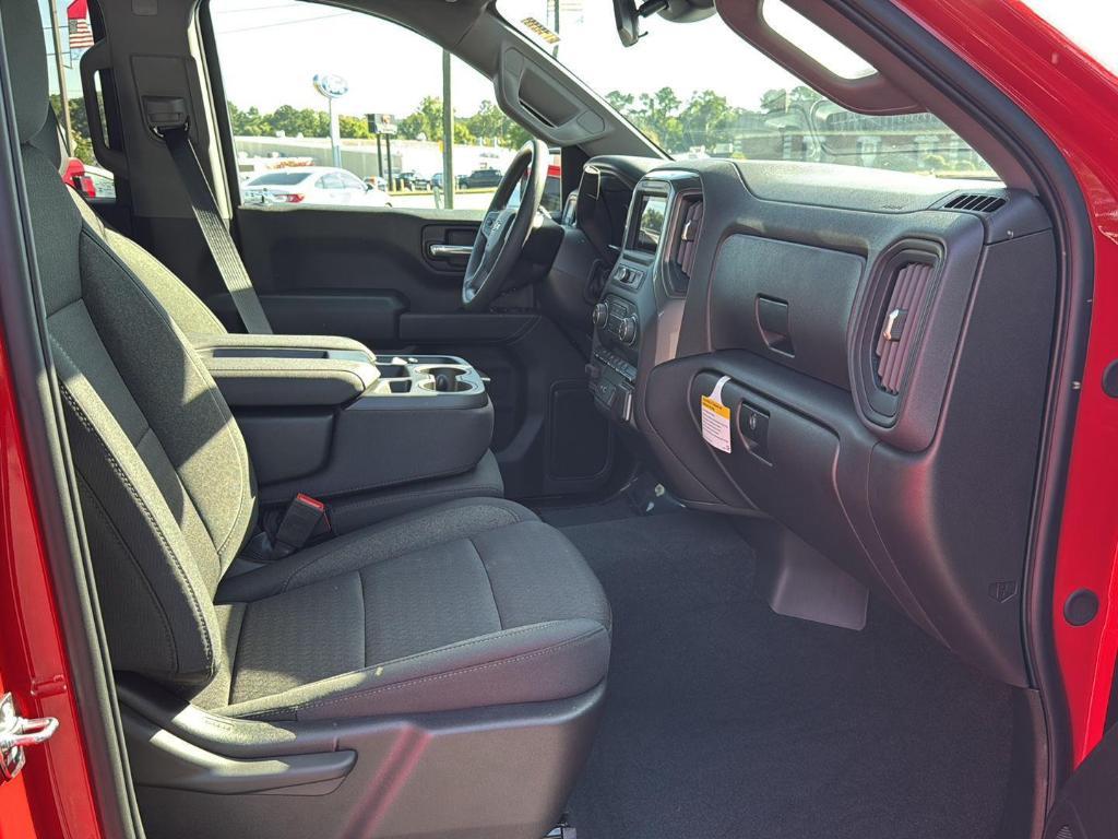 new 2025 Chevrolet Silverado 1500 car, priced at $39,295