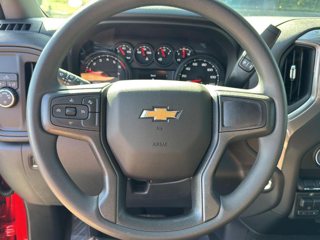 new 2025 Chevrolet Silverado 1500 car, priced at $39,295