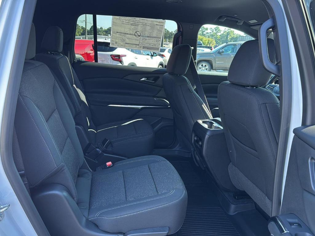 new 2026 Chevrolet Traverse car, priced at $45,495