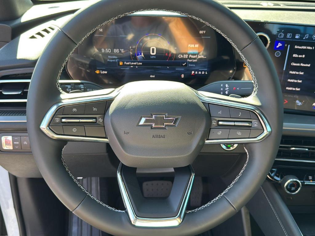 new 2026 Chevrolet Traverse car, priced at $45,495