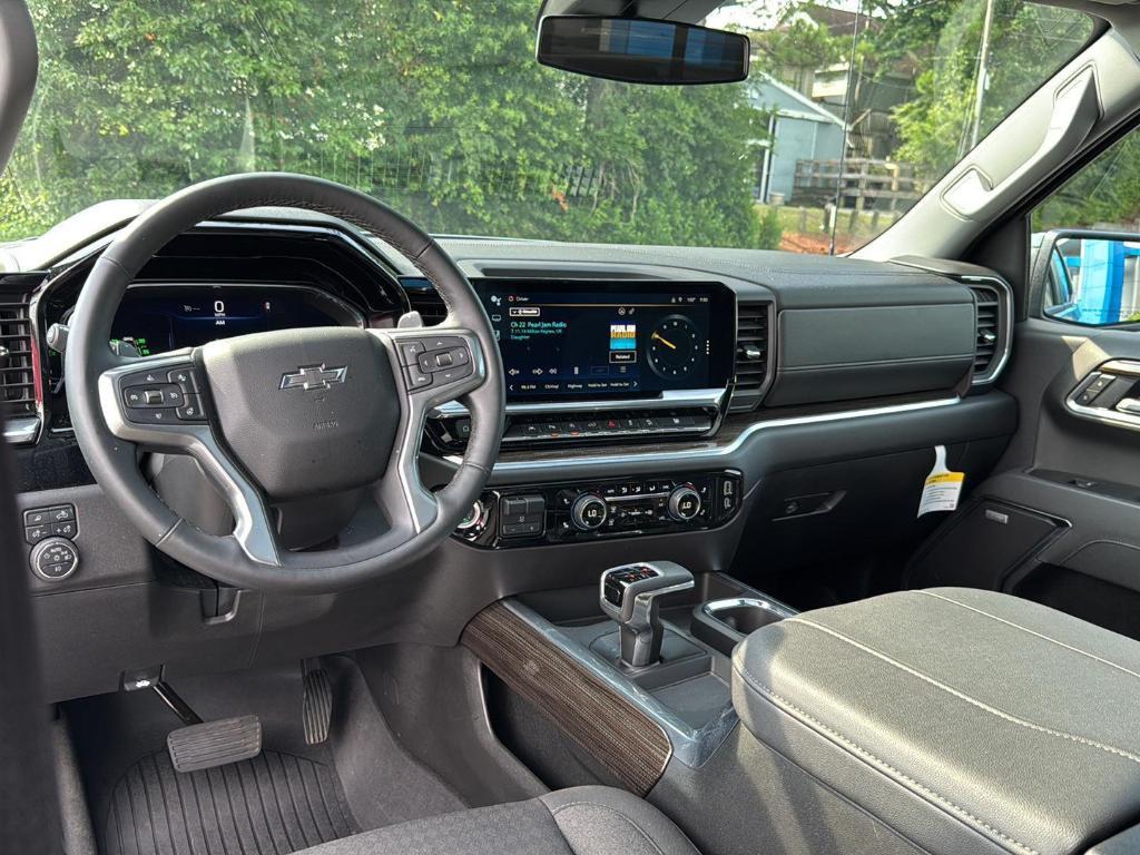 new 2025 Chevrolet Silverado 1500 car, priced at $61,560