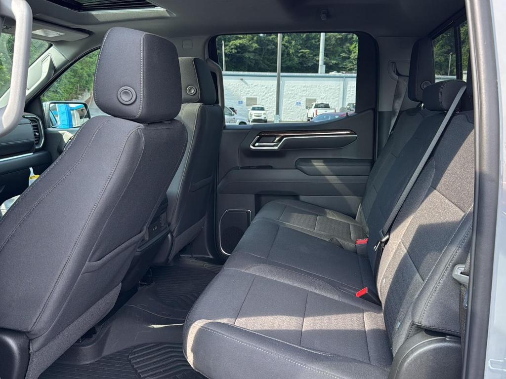 new 2025 Chevrolet Silverado 1500 car, priced at $61,560