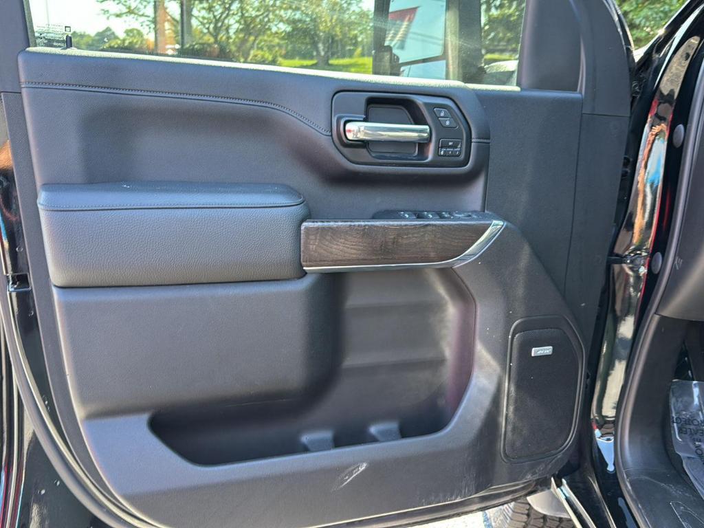 used 2022 GMC Sierra 2500 car, priced at $56,777