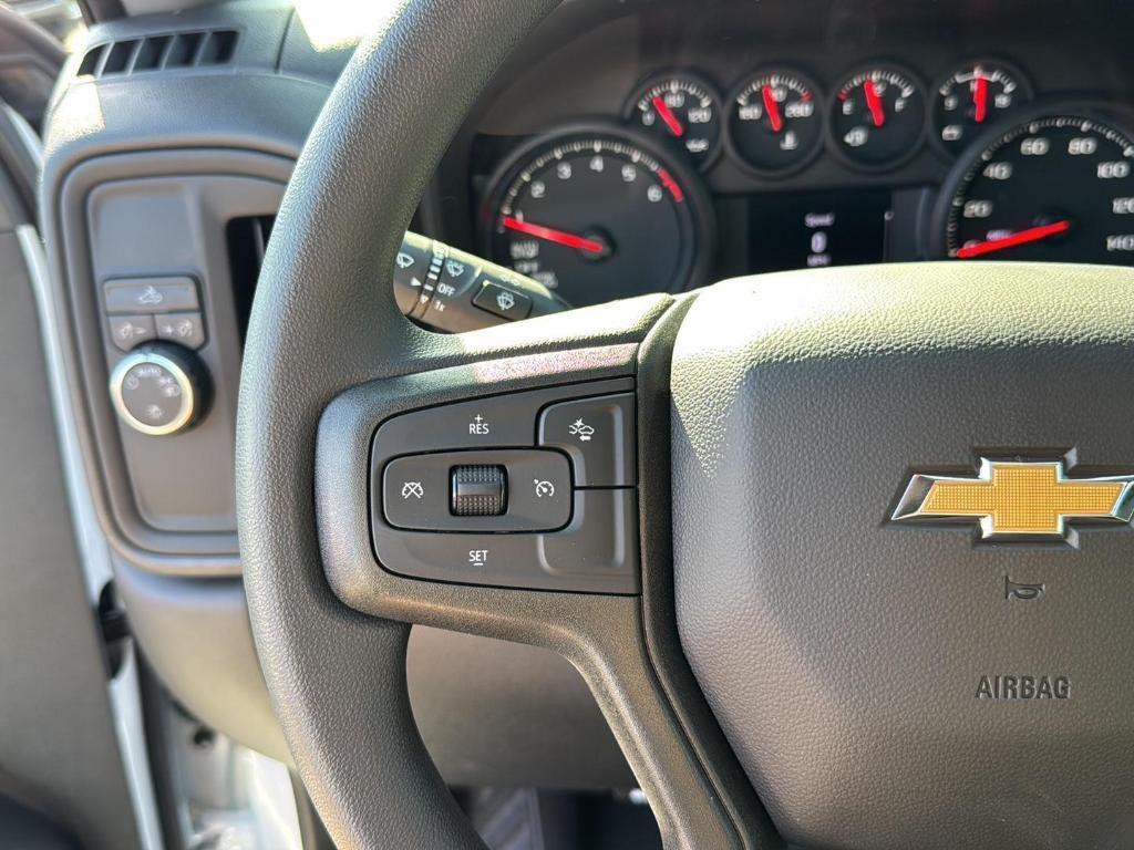new 2025 Chevrolet Silverado 1500 car, priced at $43,555