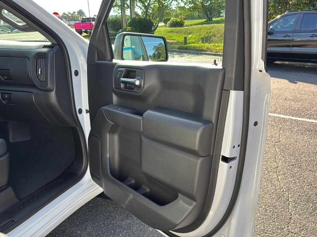 new 2025 Chevrolet Silverado 1500 car, priced at $43,555