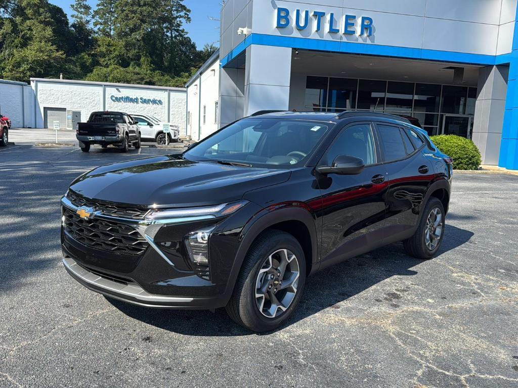 new 2025 Chevrolet Trax car, priced at $24,775