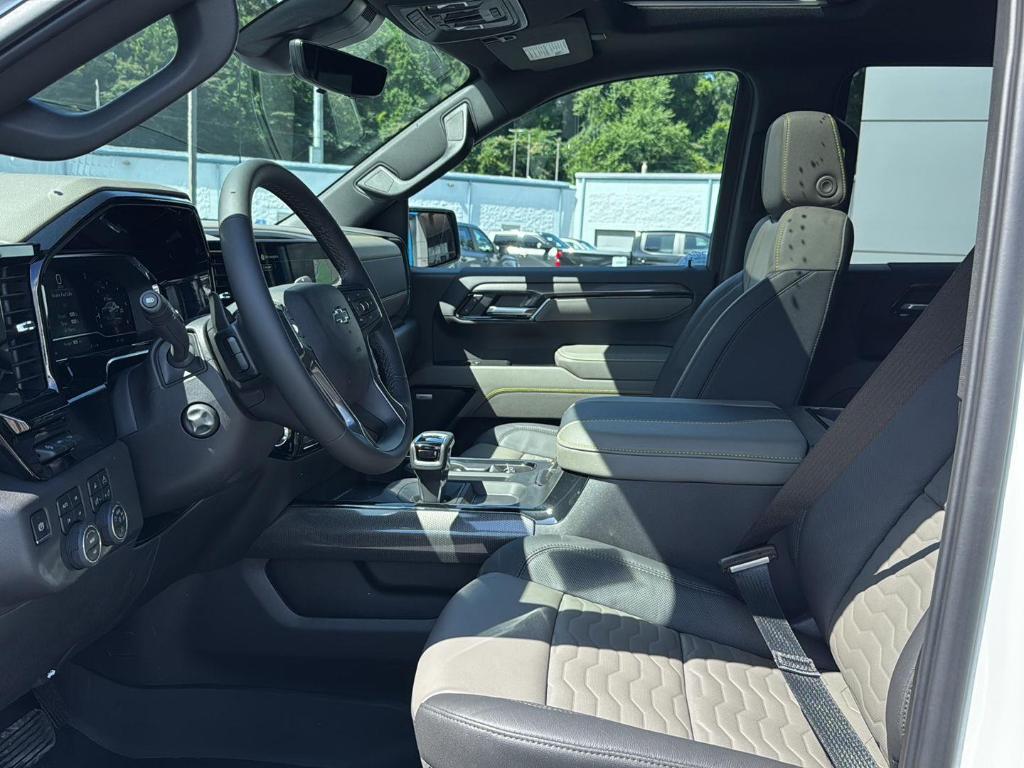 new 2025 Chevrolet Silverado 1500 car, priced at $75,570