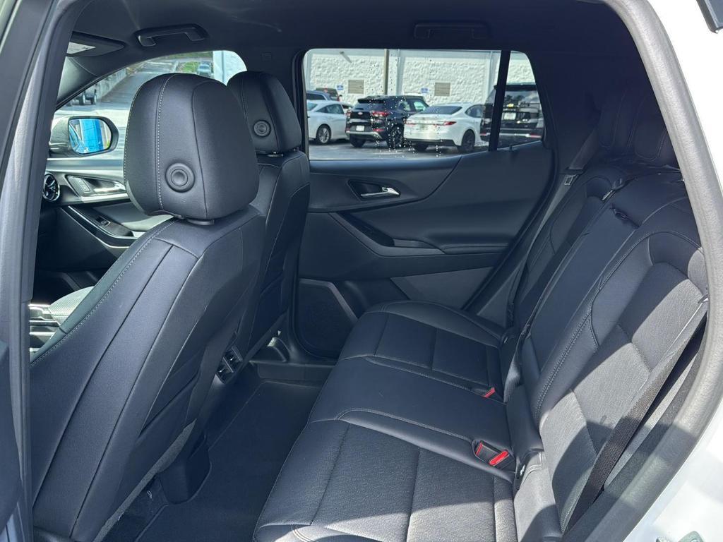 used 2025 Chevrolet Equinox car, priced at $28,999