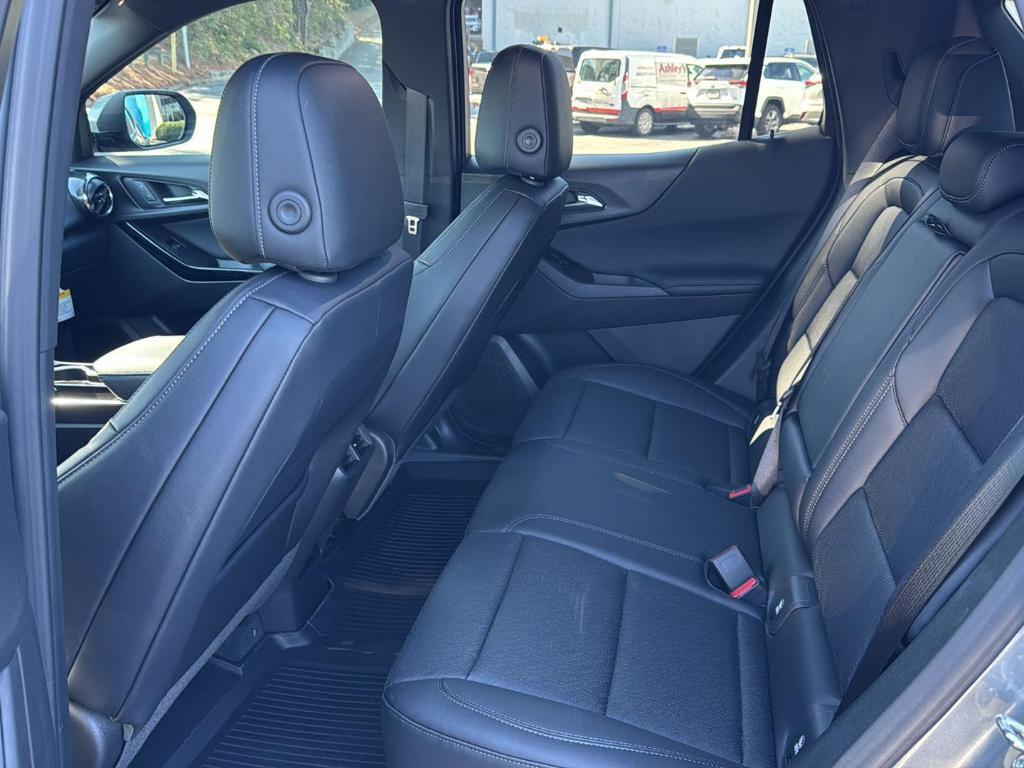 new 2026 Chevrolet Equinox car, priced at $33,755