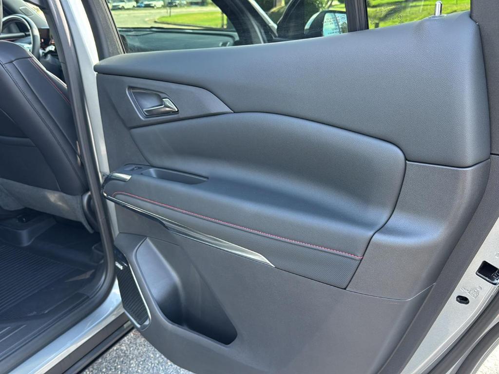 new 2026 Chevrolet Traverse car, priced at $57,930
