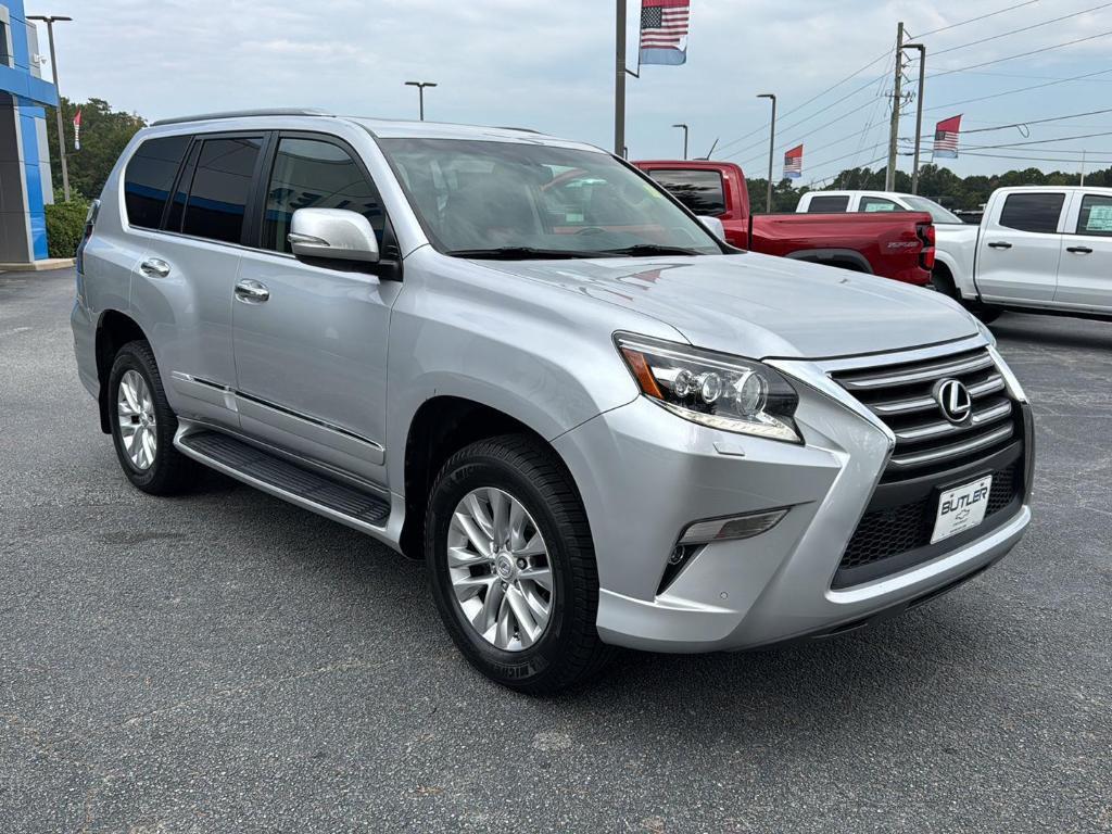 used 2018 Lexus GX 460 car, priced at $33,887