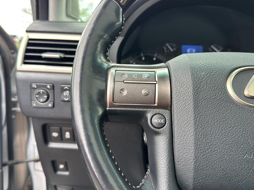 used 2018 Lexus GX 460 car, priced at $33,887
