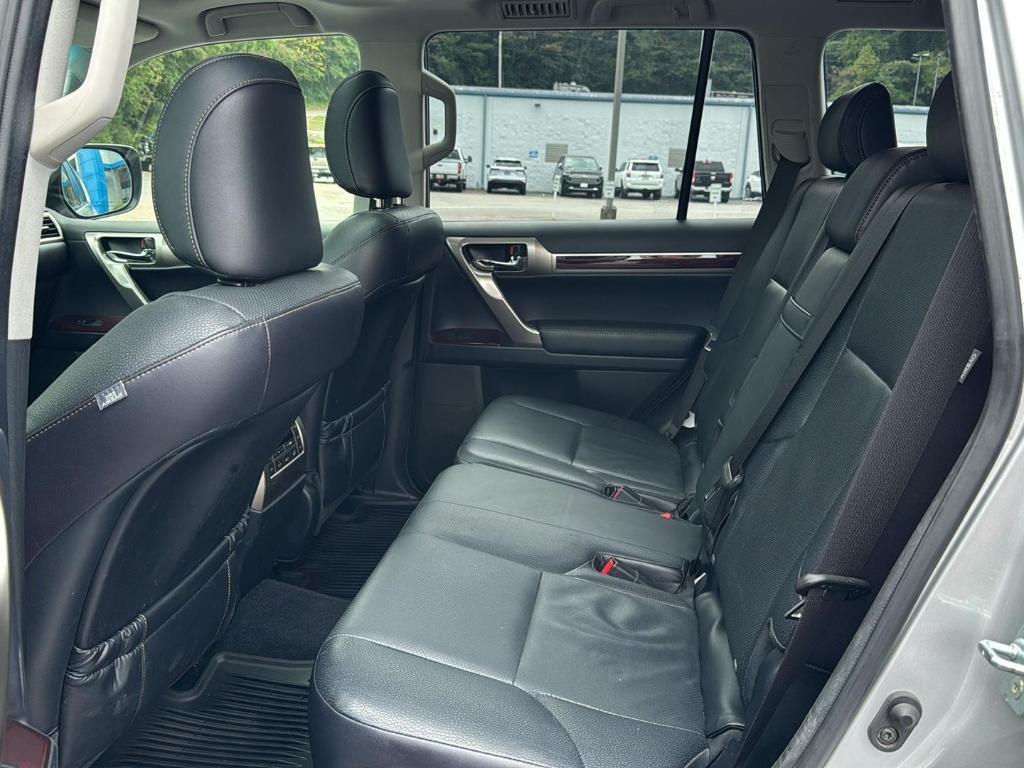 used 2018 Lexus GX 460 car, priced at $33,887
