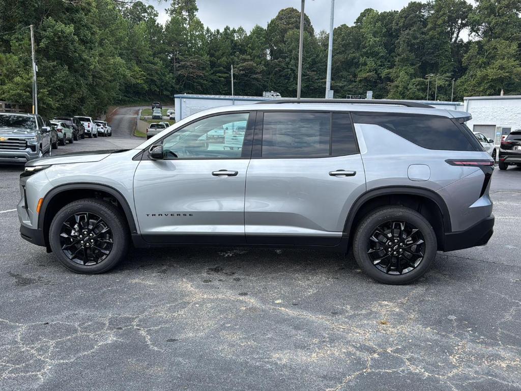 new 2026 Chevrolet Traverse car, priced at $45,495