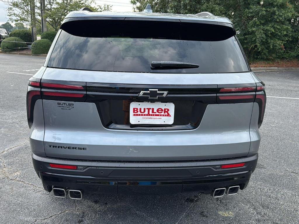 new 2026 Chevrolet Traverse car, priced at $45,495