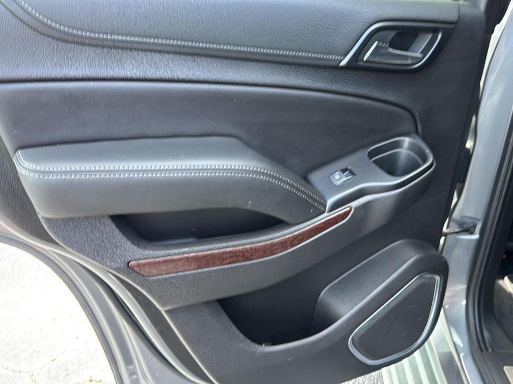 used 2020 GMC Yukon car, priced at $31,999