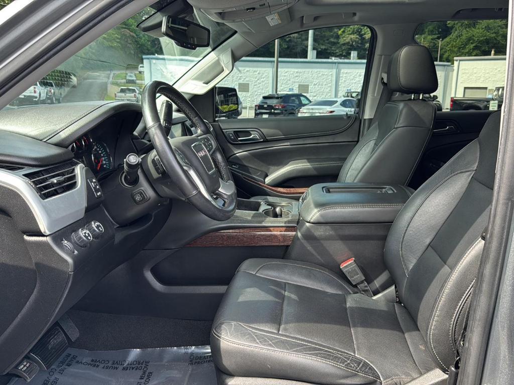 used 2020 GMC Yukon car, priced at $31,999