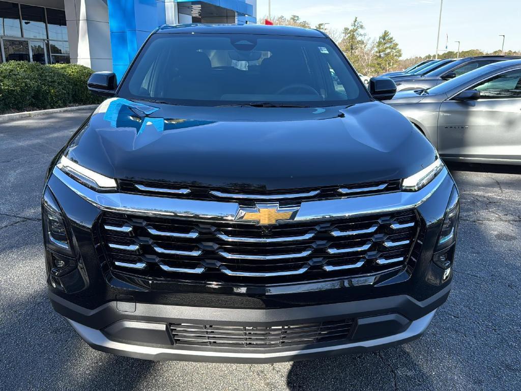 new 2025 Chevrolet Equinox car, priced at $30,330