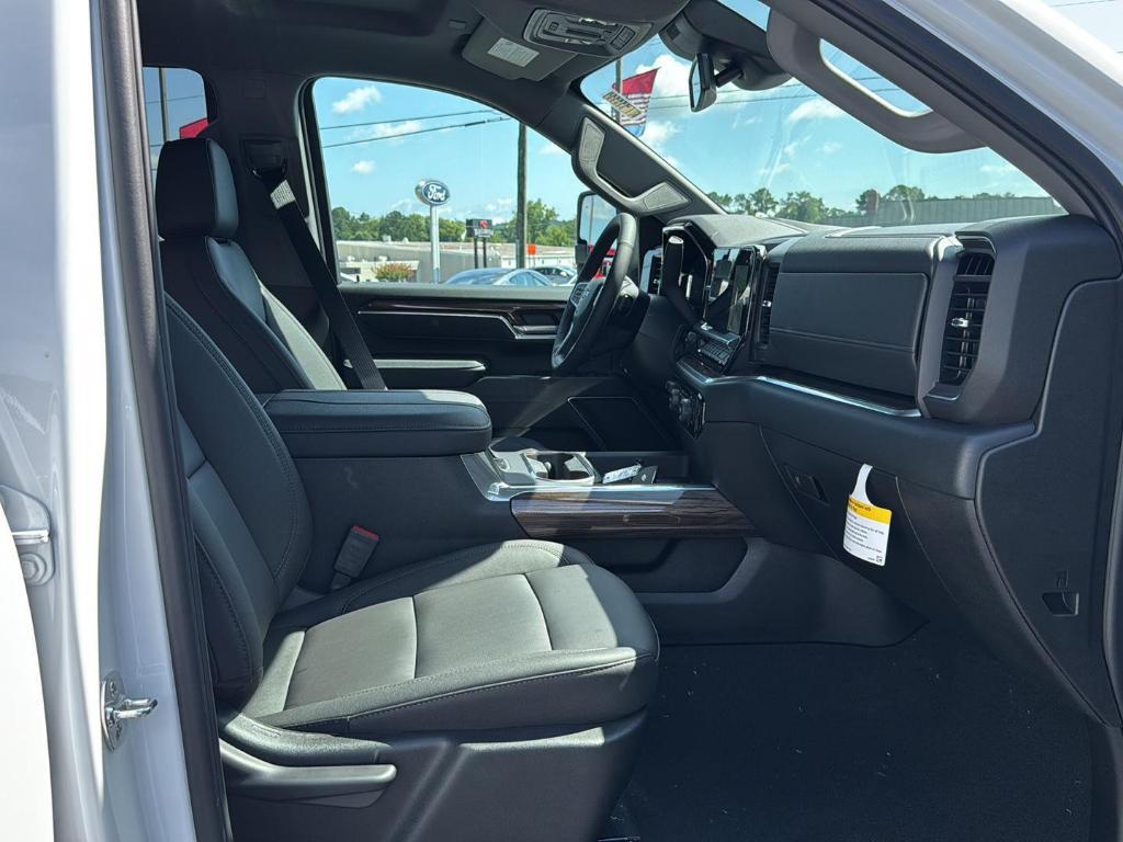 new 2025 Chevrolet Silverado 2500 car, priced at $76,365